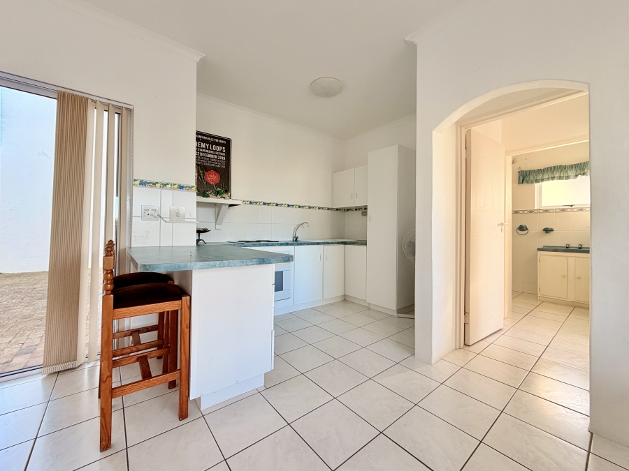 5 Bedroom Property for Sale in Vermont Western Cape